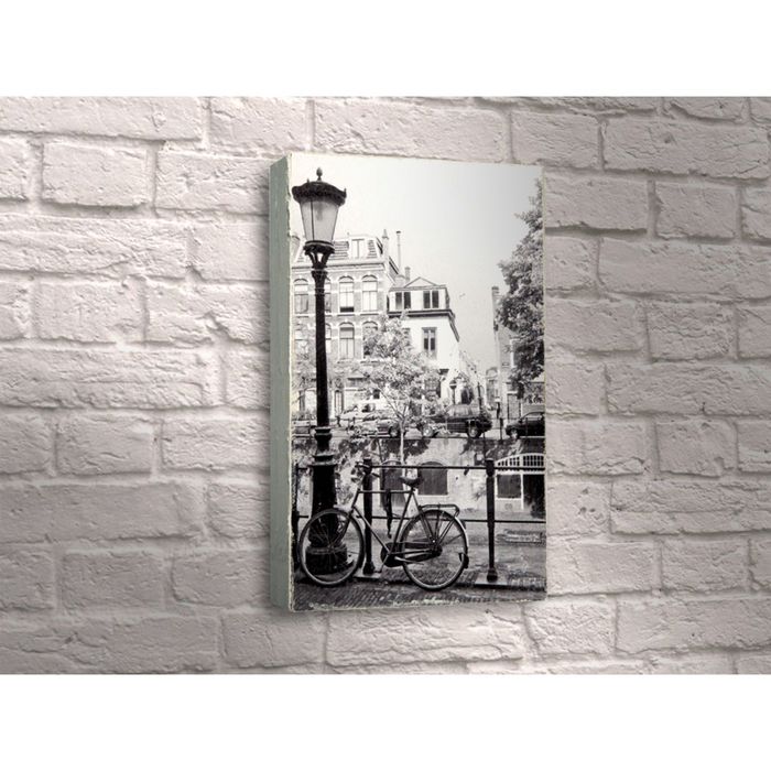 Картина "Чёрно-белый город"