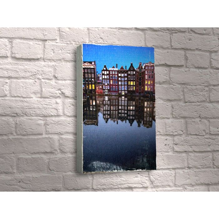 Картина "Здания Праги, отражённые в воде"