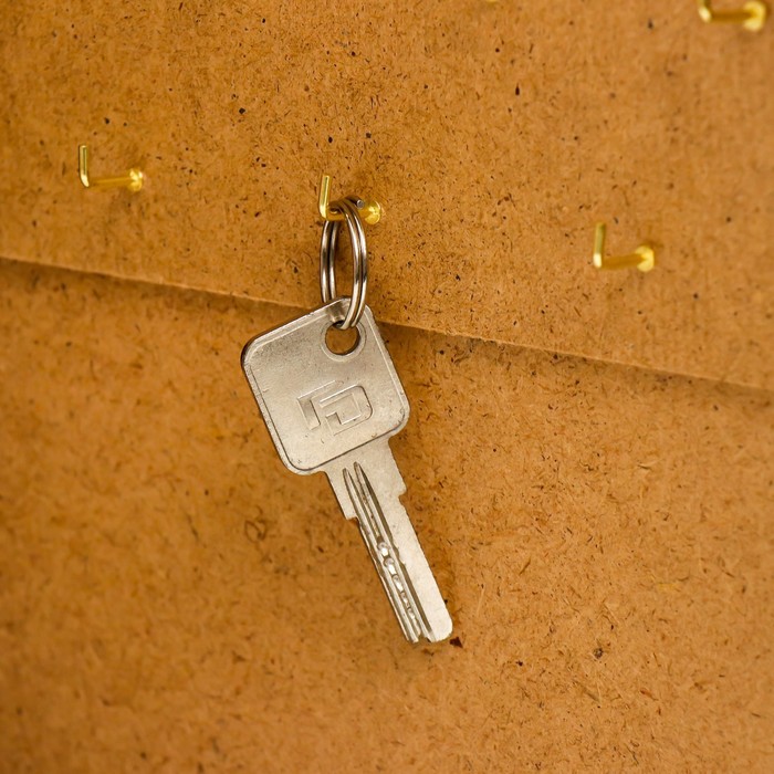 Ключница "Женщина с зонтом" венге 24х29х4 см