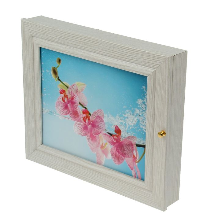 Ключница "Цветение" выбеленный дуб 24х29х4 см