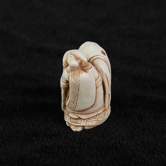 Нэцкэ «Дзюрадзин»