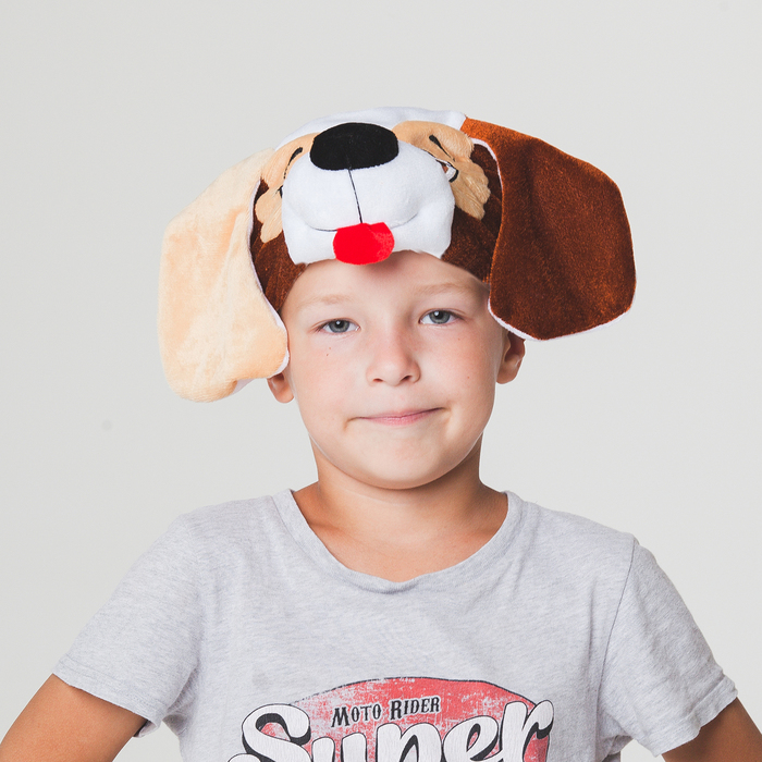 Шапка "Собака темно коричневая с бежевыми глазницами" размер 52-57см