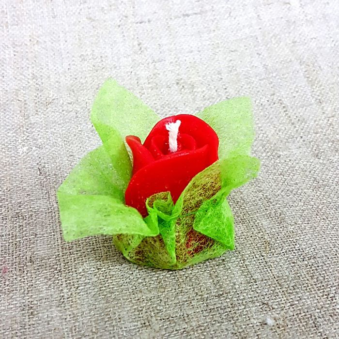 Свеча ароматическая «Бутон розы», ручная работа, красная, 4.5 х 3.5 см