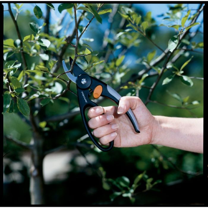 Секатор плоскостной, 8" (20 см), пластиковые ручки с петлёй для пальцев, P44