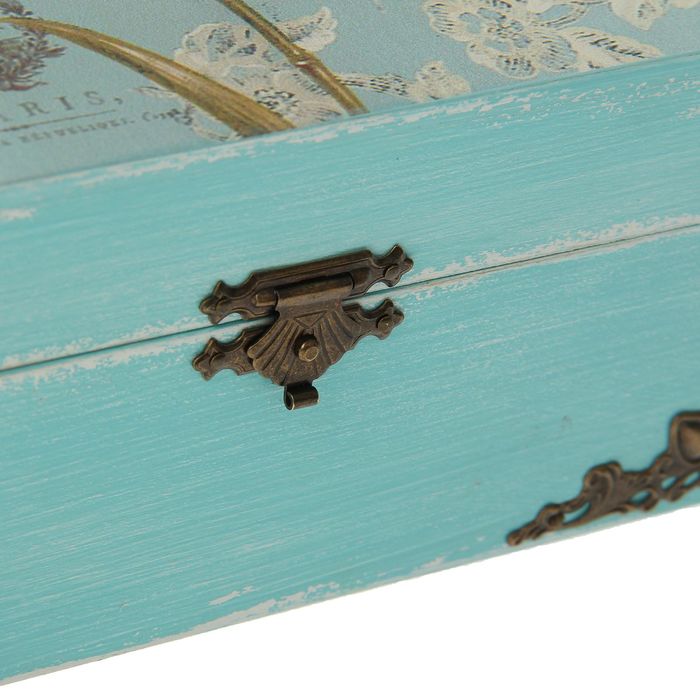 Шкатулка дерево "Ирис" с накладными элементами 17х13х7,5 см