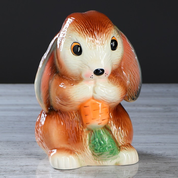 Копилка "Кролик с морковкой" глазурь, коричневая, микс