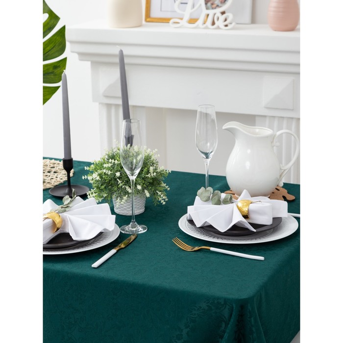 Скатерть "Этель" Роскошь 150х150 см, цвет тёмно-зелёный, пл. 192 г/м2, хл с ГМО