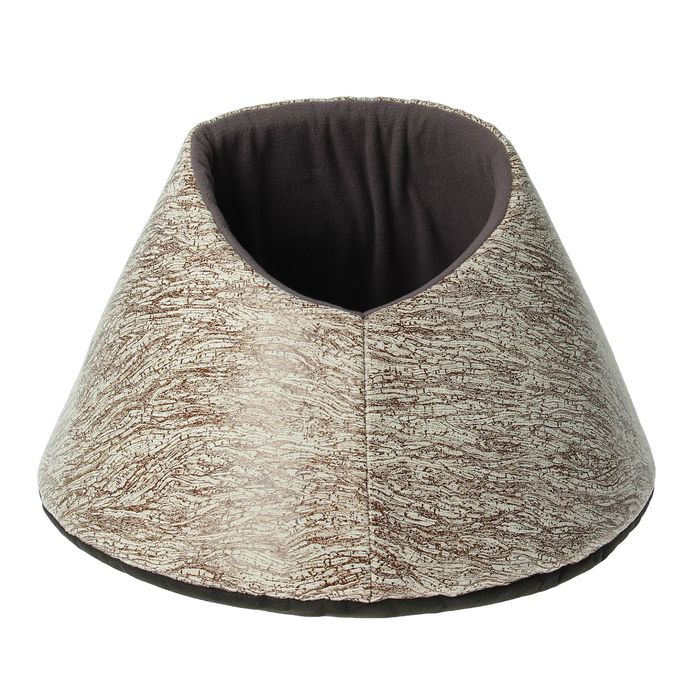 Домик для кошек "Вулкан", основание 49 см, высота 33 см, искусственная кожа, микс