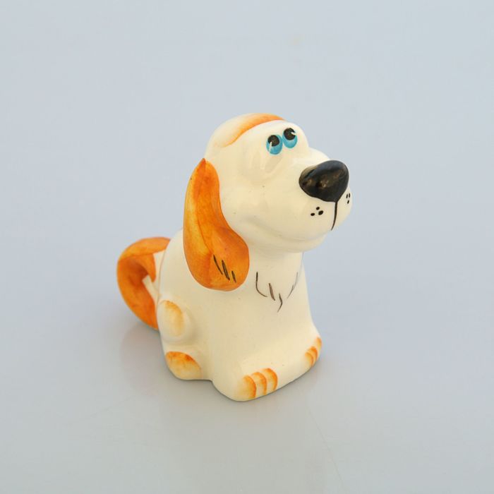 Статуэтка фарфоровая "Пёс Крендель", цвет, 7 см