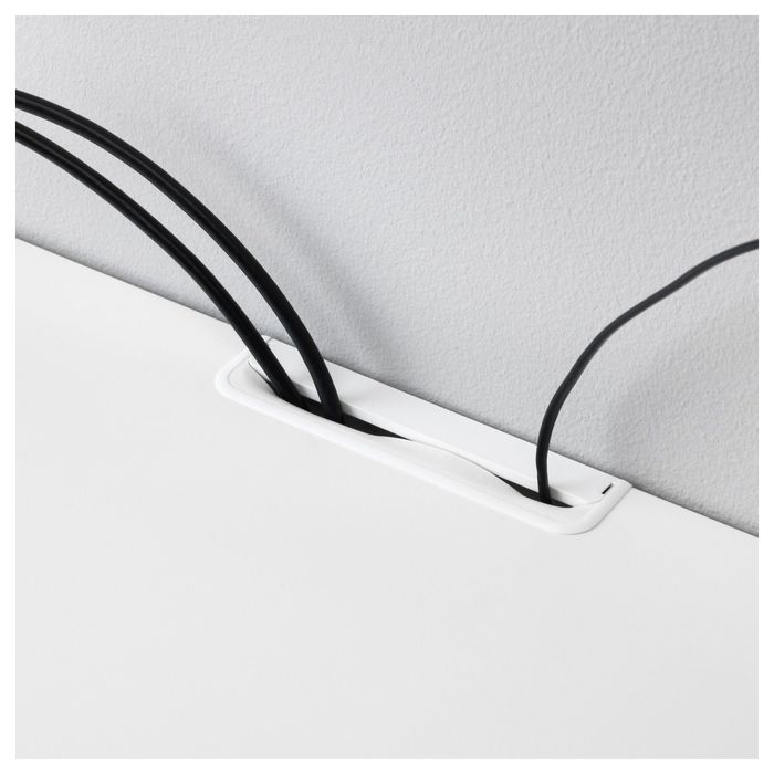 Тумба под ТВ, цвет белый БЕСТО