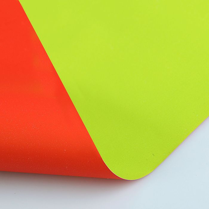 Плёнка двухцветная "Эко", красно-зелёная, 0,5 х 9 м