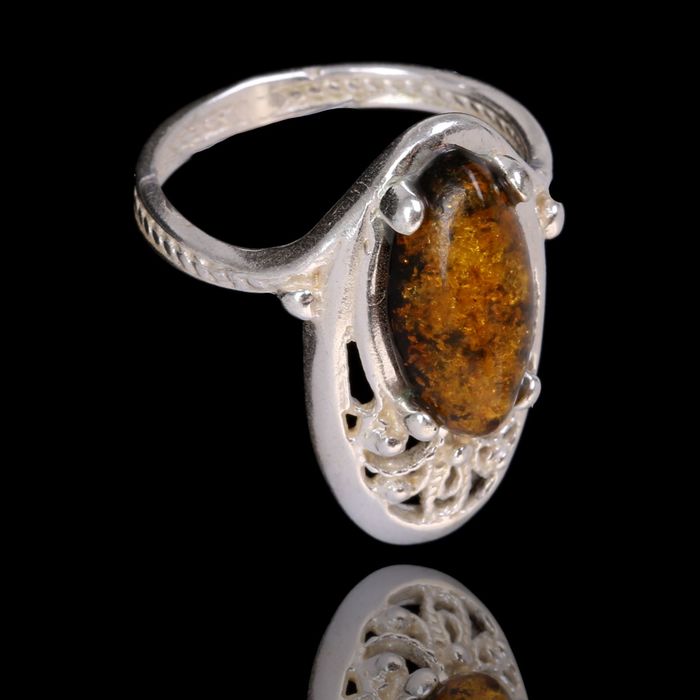 Кольцо посеребрение "Янтарь" роскошь, овал, цвет коричневый, 17,5 р-р