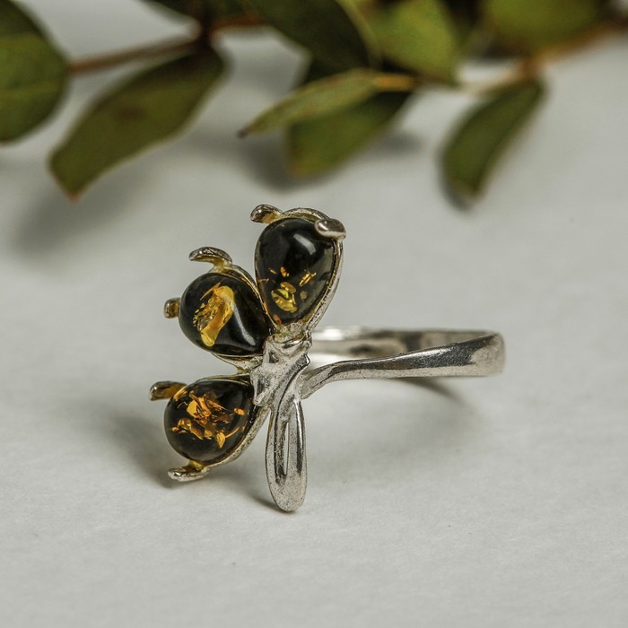 Кольцо посеребрение "Янтарь" полуцветик, цвет зелёный,16 р-р