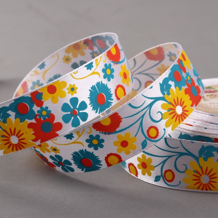 Лента атласная "Цветы", 25мм, 23±1м, №001, цвет белый