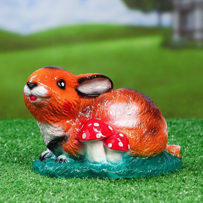 Садовая фигура "Заяц на поляне цветной" 19x13 см