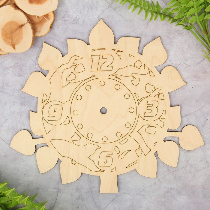 Основа для часов из фанеры "Дерево любви" 26х26 см