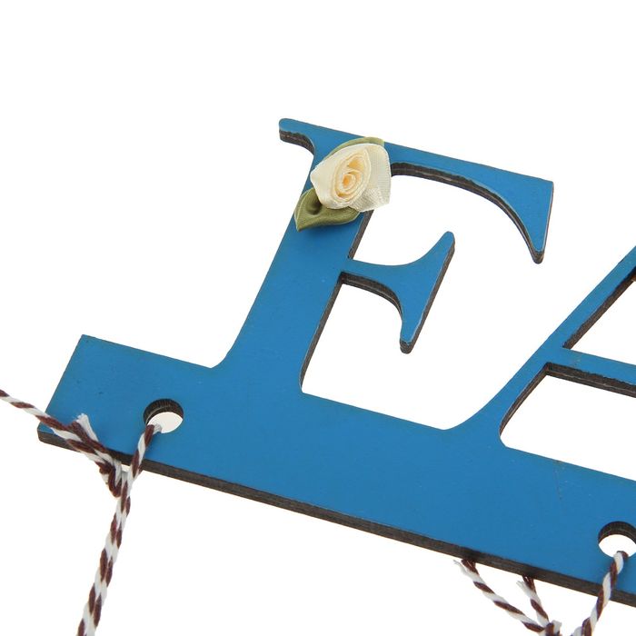 Фоторамка на 5 фото 9х9 см FAMILY