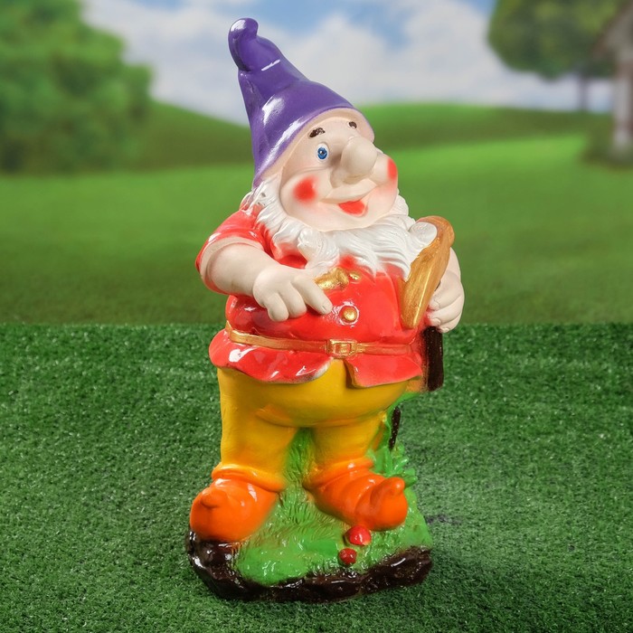 Садовая фигура "Гном с киркой", 41 см