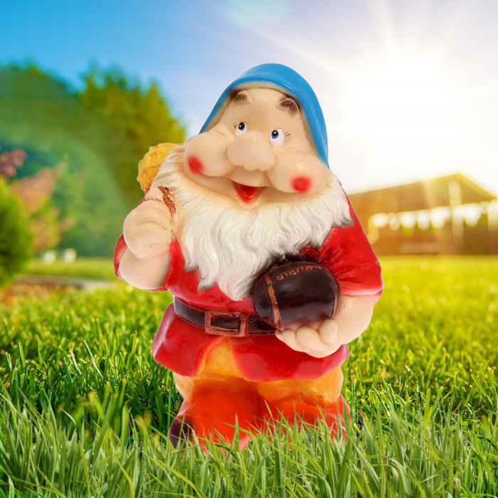 Садовая фигура "Гном с мячами", 36 см
