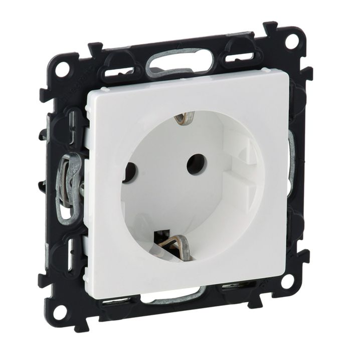 Механизм розетки Legrand "Valena Life ", 16А, 250В, 2К+З винтовые зажимы бел. 753425