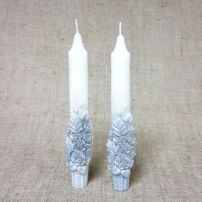 Свеча Коническая "Объёмные розы" бело-серая