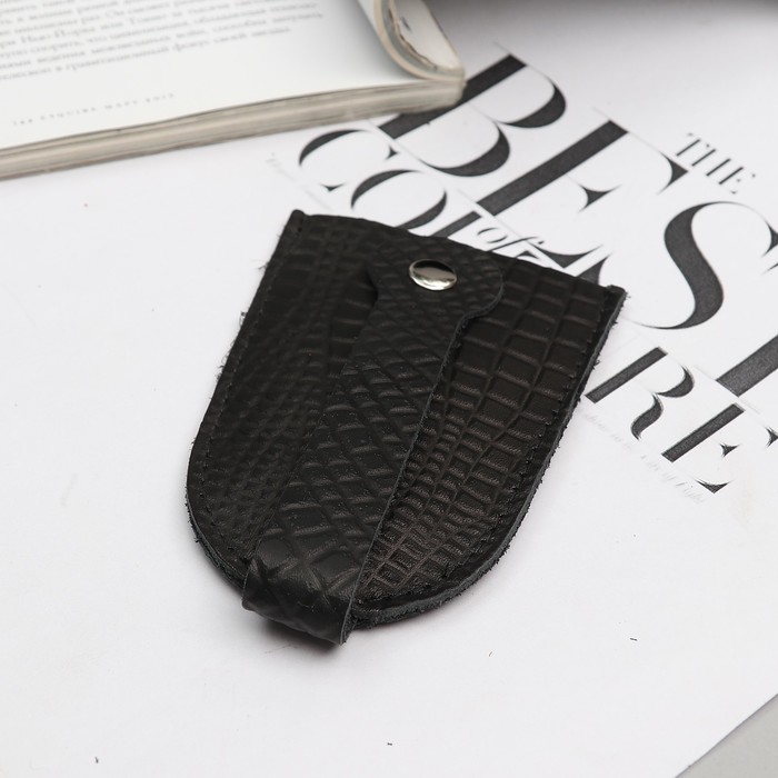 Ключница на кнопке, цвет чёрный