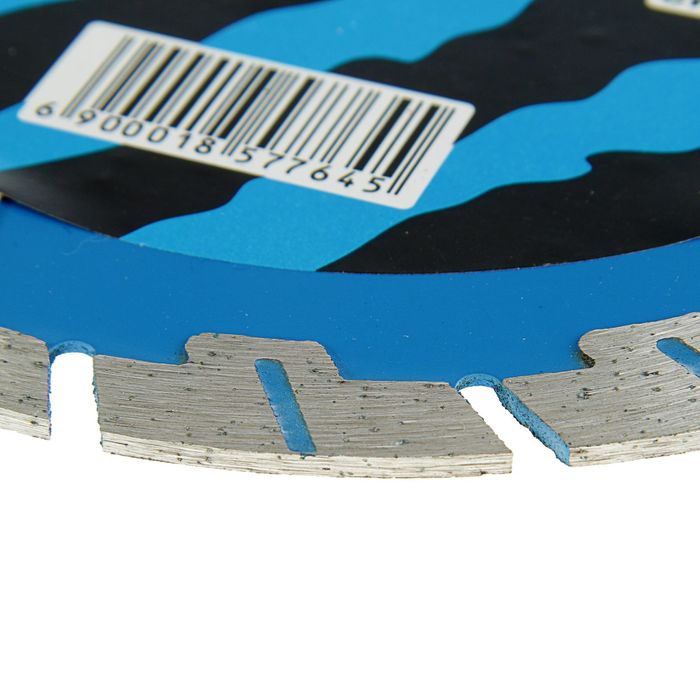 Диск отрезной TUNDRA, алмазн., сегментн. "Люкс", сух.рез 180 х 22,2 мм + кольцо 16/22,2 мм