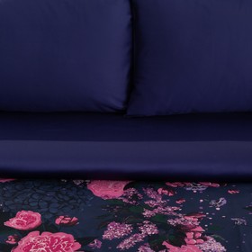 

Постельное бельё "Этель" Евро Пионы, размер 200х217 см, 240*220 см, 50х70 см - 2 шт