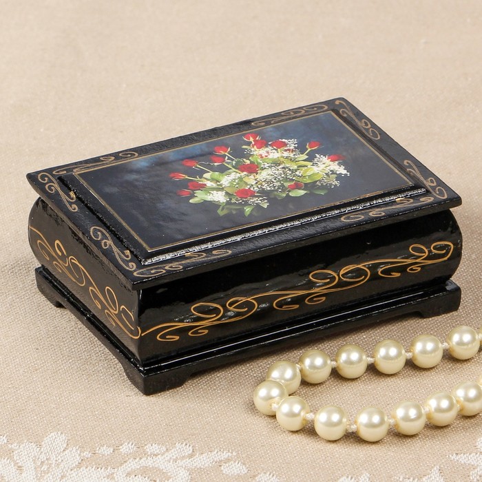 Шкатулка «Розы на чёрном», 6×9 см, лаковая миниатюра