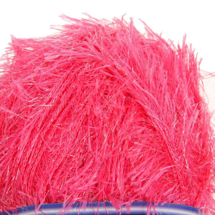 Пряжа "Травка с метанитом" 90% полиэстер, 10% метанит 115м/100гр (2014 роз.неон)