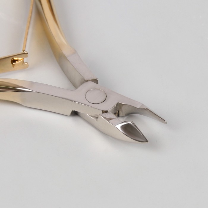 Кусачки маникюрные, двойная пружина, 9,5см, рабочая область-6мм, цвет золотой/серебристый