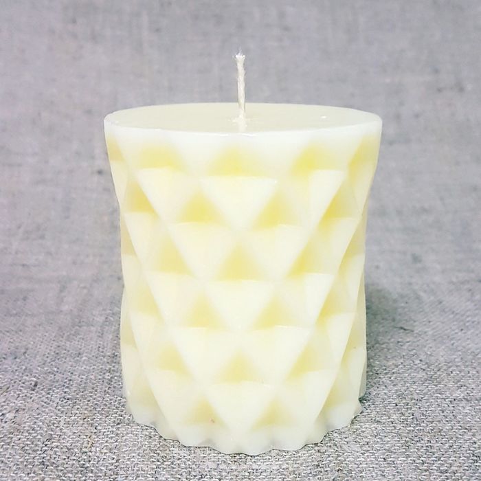 Свеча "Ручная работа" цилиндр "Геометрия" 6,7х7,5 сливочная