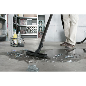 

Пылесос Karcher WD 2, 1000/180 Вт, шнур 4 м, жёлтый