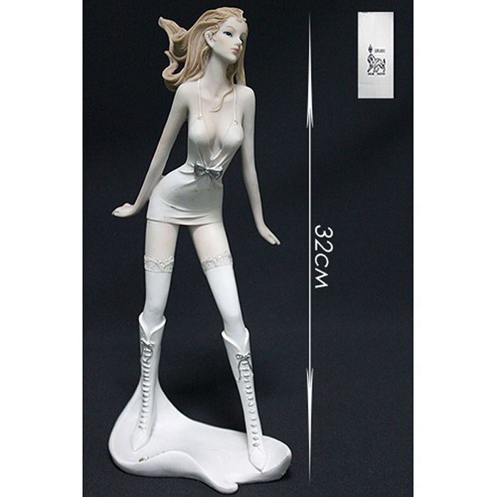 Статуэтка "Девушка" в подарочной упаковке, 32 см