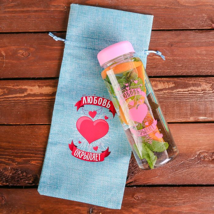 Бутылка для воды в чехле "Любовь окрыляет", 500 мл