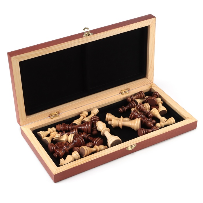 Шахматы "Фигуры" (доска дерево 40х40 см, фигуры дерево, король h=9.5 см)