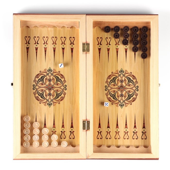 Настольная игра 3 в 1 "Гжель": шахматы, нарды, шашки (доска дерево 40х40 см)