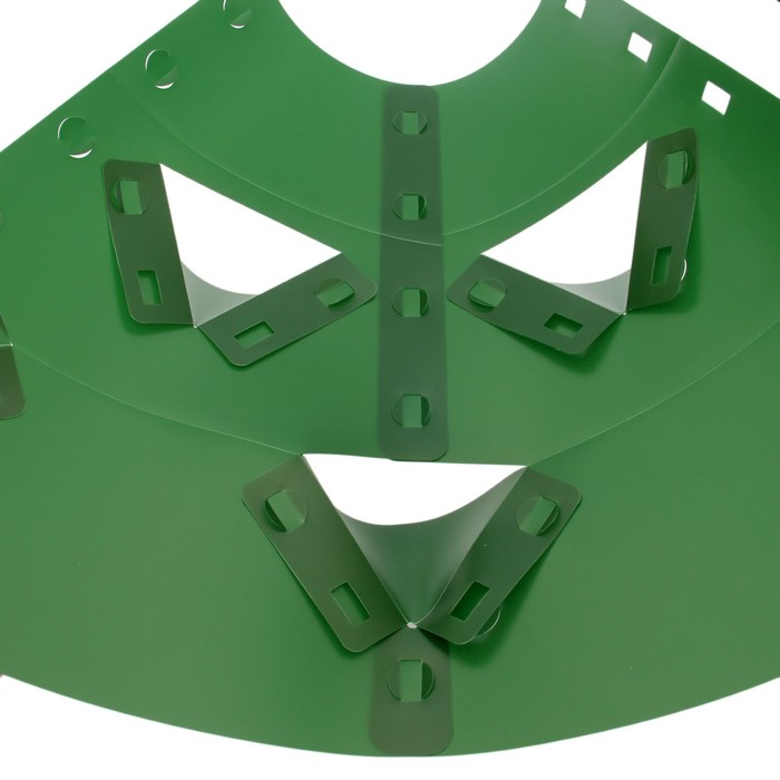 Клумба конусная, d=10-30 см, h=60 см, зелёная