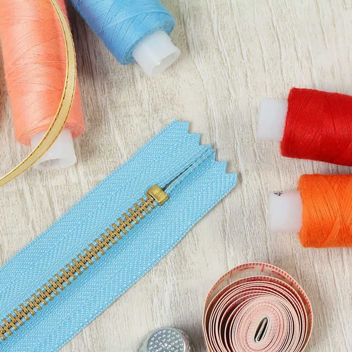 Молния №4, неразъёмная, 10см, цвет голубой