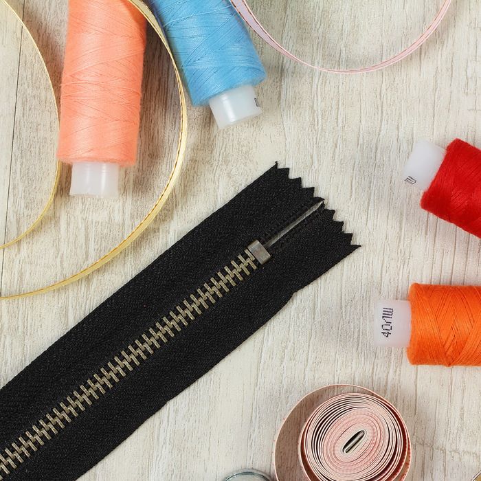 Молния №5, неразъёмная, 16см, цвет чёрный