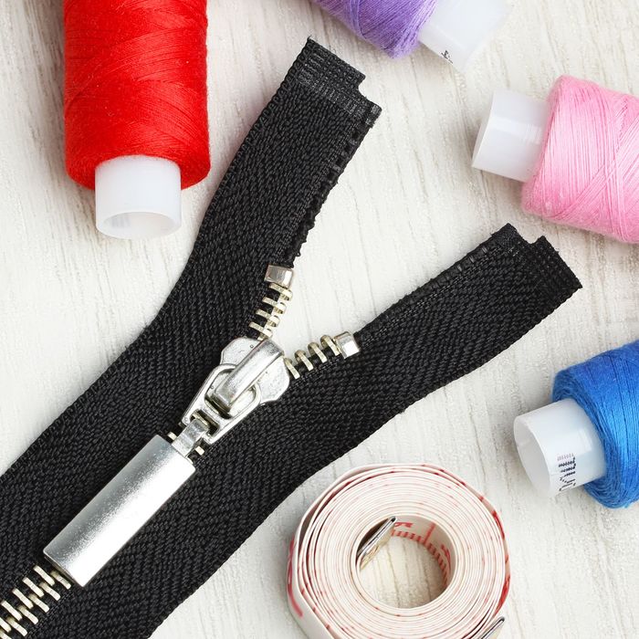 Молния №5, разъёмная, 70см, цвет чёрный