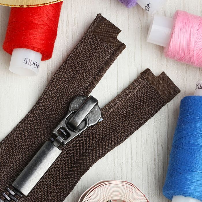 Молния №8, разъёмная, 70см, цвет тёмно-коричневый