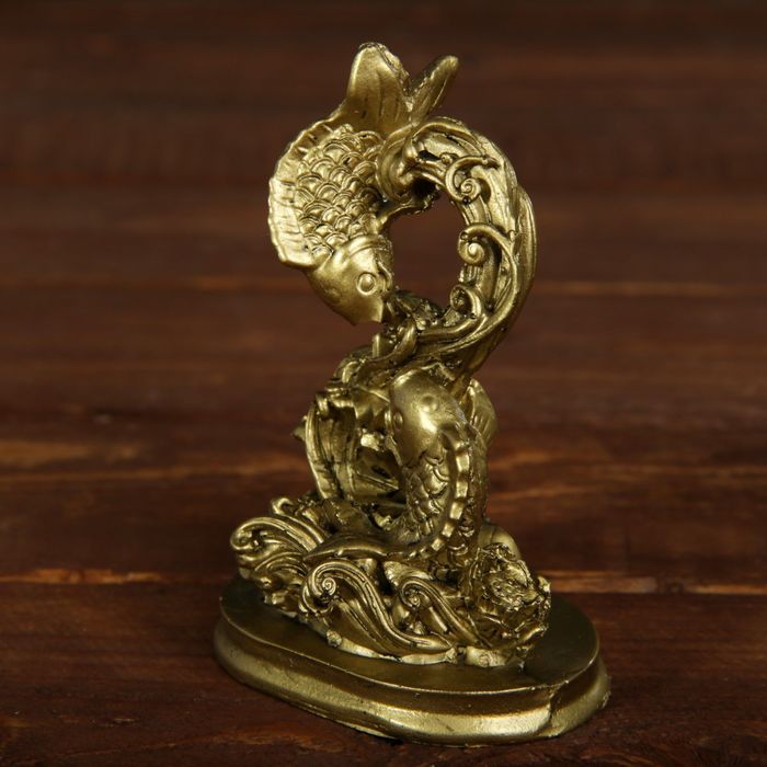 Нэцке полистоун "Танец карпов" под бронзу 9,5х7х5 см