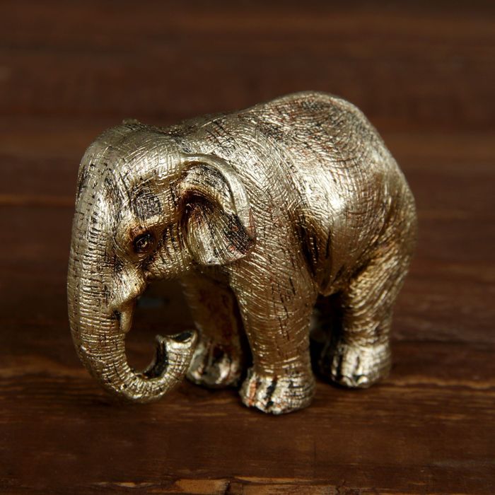 Сувенир полистоун "Золотой индийский слон" 7х8,5х5 см