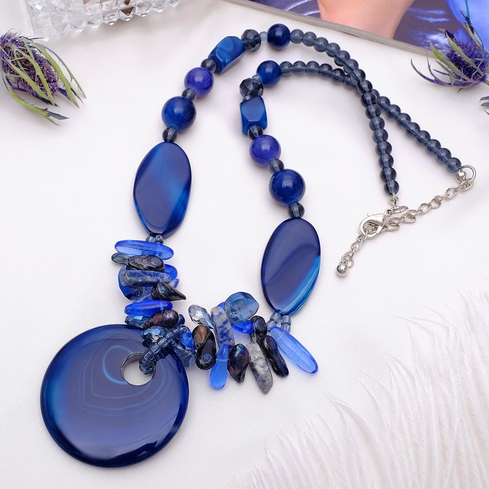 Кулон с крошкой перламутра "Агат синий"