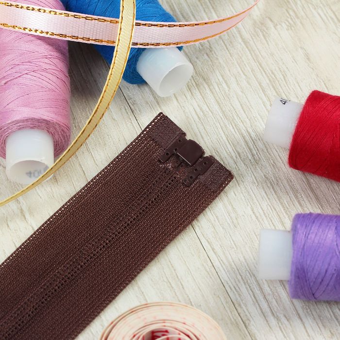 Молния "Спираль", №3, разъёмная, плательная, 20см, цвет шоколадный