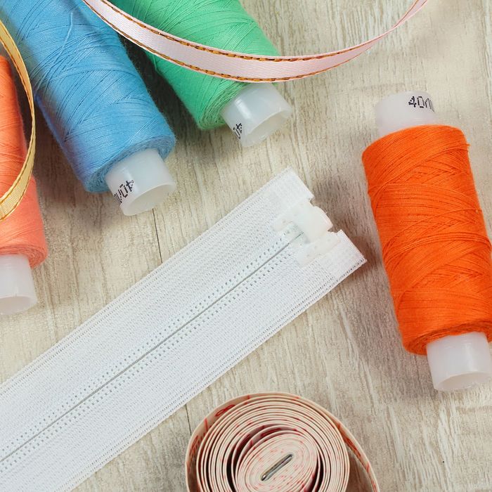 Молния "Спираль", №3, разъёмная, 30см, цвет белый