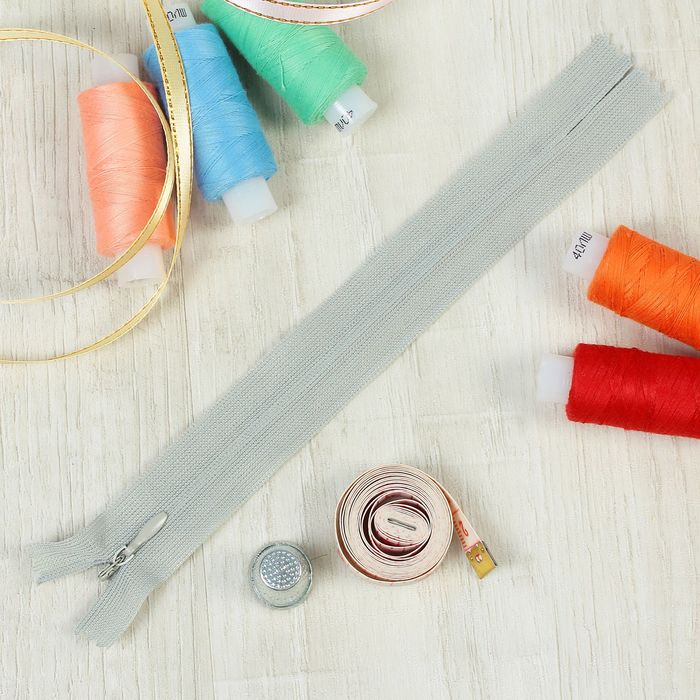 Молния "Спираль", №3, неразъёмная, потайная, 18см, цвет светло-серый