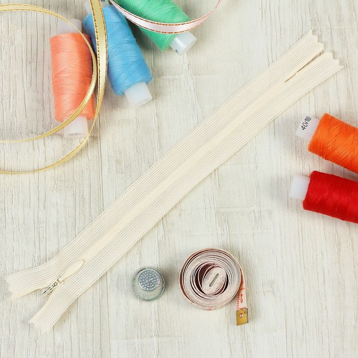 Молния "Спираль", №3, неразъёмная, потайная, 18см, цвет кремовый