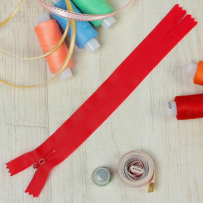 Молния "Спираль", №3, неразъёмная, потайная, 18см, цвет тёмно-красный